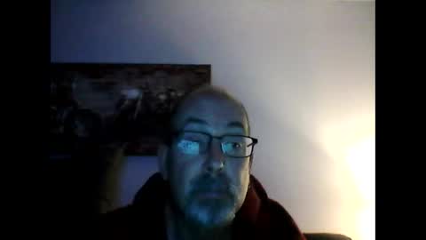 me at home online show from 01/05/25, 12:42