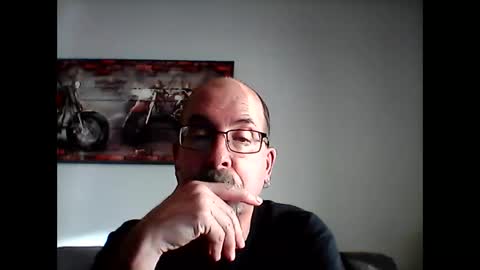 me at home online show from 02/07/25, 01:32