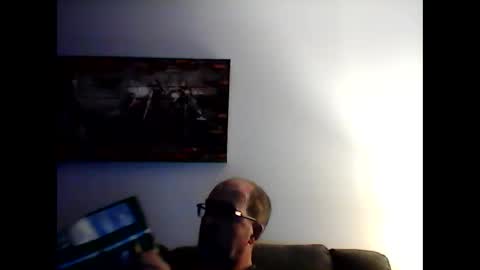 me at home online show from 03/01/25, 04:37