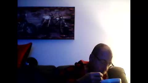 me at home online show from 10/14/25, 10:05