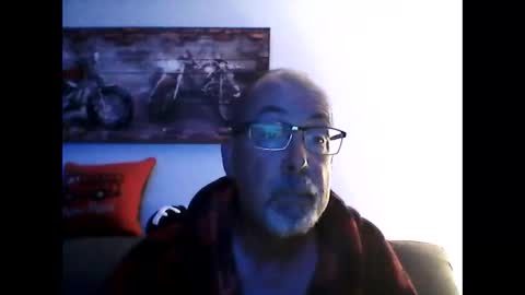 me at home online show from 10/22/25, 09:53