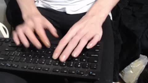Vixy Foxin online show from 09/12/25, 12:33