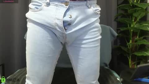 Meaty Roll online show from 11/27/25, 03:30