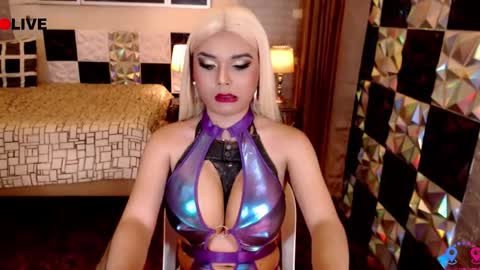 Snapshot of meatyhorsecocktrans chatting on 11/08/25, 09:31 meatyhorsecocktrans online show from 11/08/25, 09:31