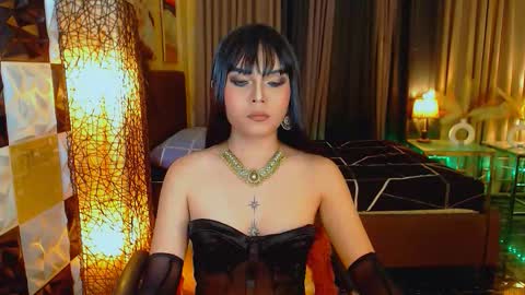 Snapshot of meatyhorsecocktrans chatting on 11/15/25, 01:58 meatyhorsecocktrans online show from 11/15/25, 01:58