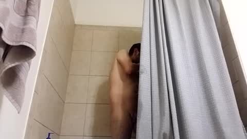 Snapshot of mechanix88 chatting on 02/23/25, 07:22 Bruh online show from 02/23/25, 07:22