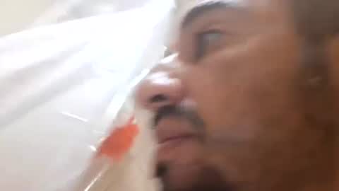 Snapshot of mechanix88 chatting on 09/11/25, 05:40 Bruh online show from 09/11/25, 05:40