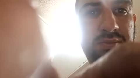 Snapshot of mechanix88 chatting on 09/11/25, 07:25 Bruh online show from 09/11/25, 07:25