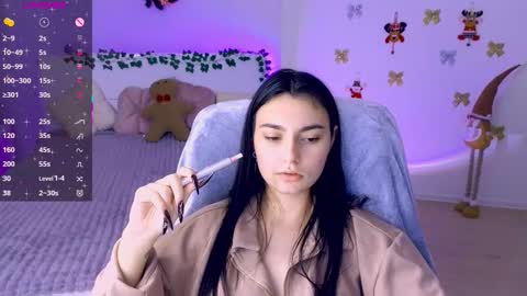 Snapshot of medina_andress chatting on 01/13/26, 10:37 Dina online show from 01/13/26, 10:37