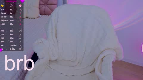 Snapshot of medina_andress chatting on 03/18/26, 11:41 Dina online show from 03/18/26, 11:41