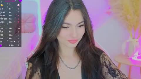 Dina online show from 06/16/26, 05:37