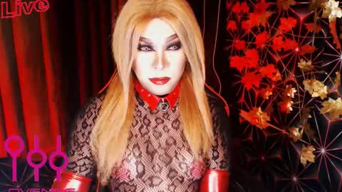 THE QUEEN ALPHA   Queen Medusa Prey online show from 10/24/25, 07:32