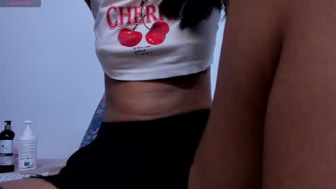 Snapshot of medussa13 chatting on 01/24/25, 12:10 medussa13 online show from 01/24/25, 12:10