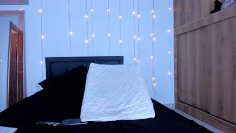 Snapshot of medussa13 chatting on 02/03/25, 12:03 medussa13 online show from 02/03/25, 12:03