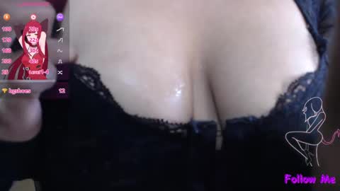 Snapshot of medussa_kat chatting on 02/23/25, 07:28 Katrina online show from 02/23/25, 07:28