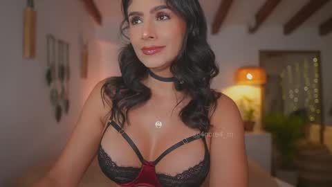 Andrea  online show from 09/19/25, 02:18