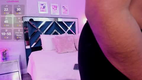 Melody online show from 11/30/25, 11:58