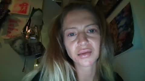 Snapshot of meeturmakers chatting on 09/18/25, 06:37 meeturmakers online show from 09/18/25, 06:37