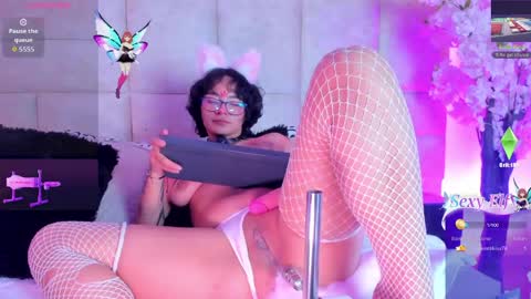 meeylee online show from 06/05/26, 07:30