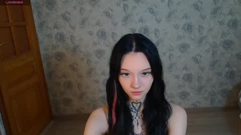 mefwhOre online show from 03/11/25, 07:04