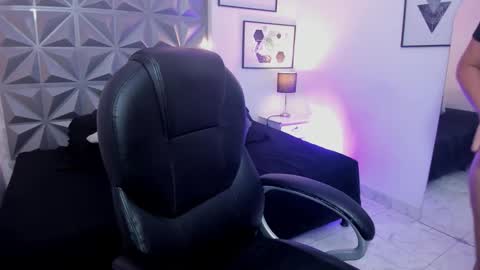 megan__monroe online show from 02/15/26, 09:44