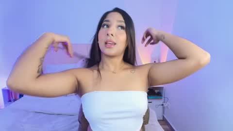 Snapshot of megan_ale chatting on 11/05/25, 08:42 megan ale online show from 11/05/25, 08:42