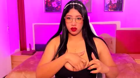 Megan online show from 11/05/25, 10:26