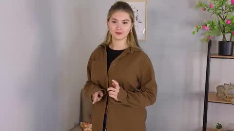 Sofia online show from 10/30/25, 03:13