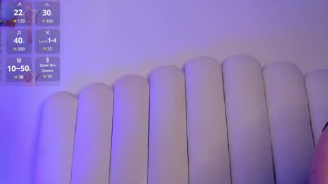 Snapshot of megan_browns1 chatting on 12/16/24, 03:54 Megan online show from 12/16/24, 03:54