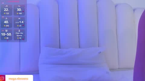 Snapshot of megan_browns1 chatting on 02/25/25, 12:55 Megan online show from 02/25/25, 12:55