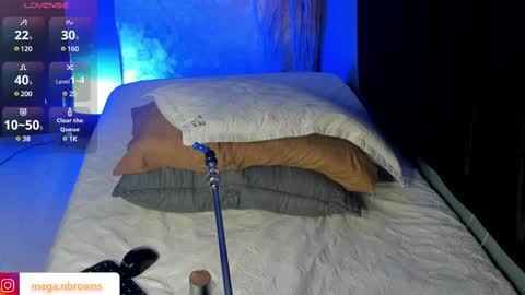 Snapshot of megan_browns1 chatting on 03/12/25, 12:47 Megan online show from 03/12/25, 12:47