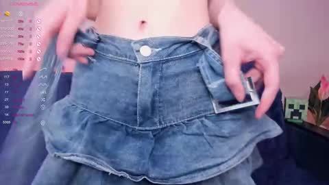 Snapshot of megan_chan chatting on 10/11/25, 07:45 Megan and Anna online show from 10/11/25, 07:45