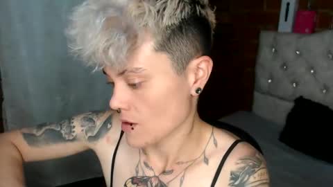 Megan and sophi online show from 06/11/26, 01:16