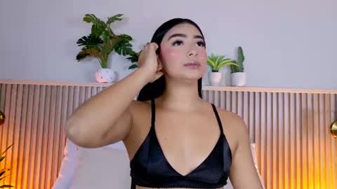 Carolina Paez online show from 06/22/26, 12:24