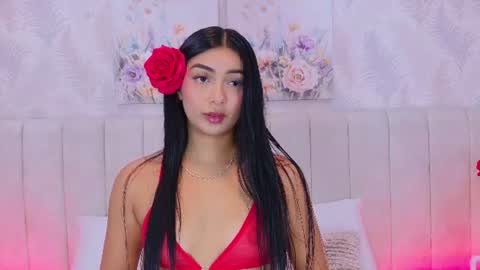 Carolina Paez online show from 07/18/26, 12:31