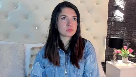 Snapshot of megan_devon chatting on 01/29/25, 11:30 online show from 01/29/25, 11:30
