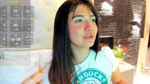 Snapshot of megan_devon chatting on 02/10/25, 02:48 online show from 02/10/25, 02:48