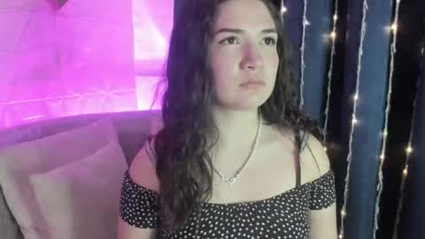 Snapshot of megan_devon chatting on 03/13/26, 12:01 online show from 03/13/26, 12:01