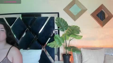 Snapshot of megan_devon chatting on 04/13/26, 11:37 online show from 04/13/26, 11:37