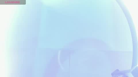 Snapshot of megan_devon chatting on 05/08/26, 12:10 online show from 05/08/26, 12:10
