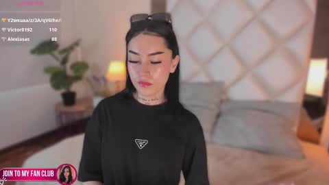 Megan online show from 09/18/25, 01:57