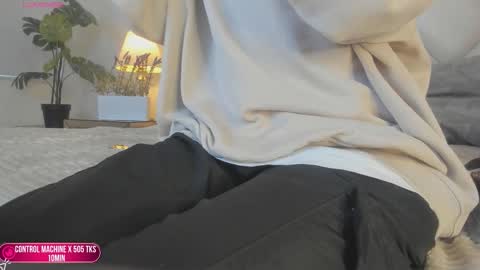 Megan online show from 10/16/25, 12:06