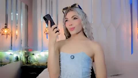 megan do santos online show from 05/26/26, 08:49