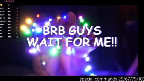 welcome guys   please  help me to reach 100 hands up Thanks  online show from 03/10/25, 03:12