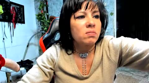 Snapshot of megan_grace_20 chatting on 02/17/25, 03:31 megan grace 20 online show from 02/17/25, 03:31
