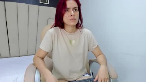 Snapshot of megan_hally chatting on 11/13/25, 03:16 Megan online show from 11/13/25, 03:16