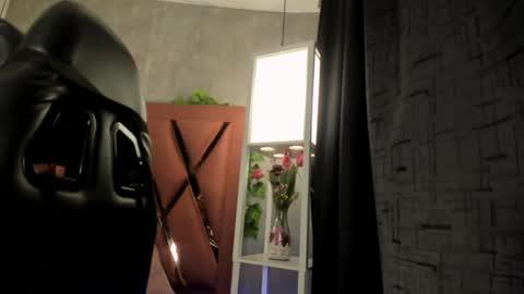    online show from 12/06/24, 03:30