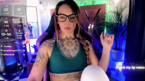    online show from 02/21/25, 08:29