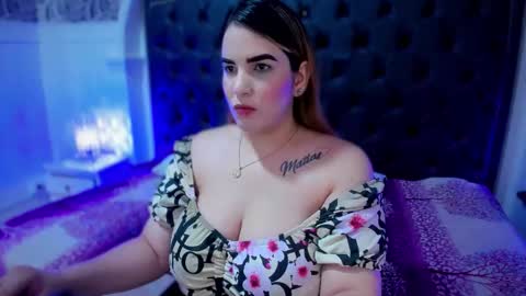 megan_jall online show from 11/28/25, 11:02