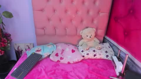 Snapshot of megan_jenner1 chatting on 10/24/25, 03:58 megan_jenner1 online show from 10/24/25, 03:58